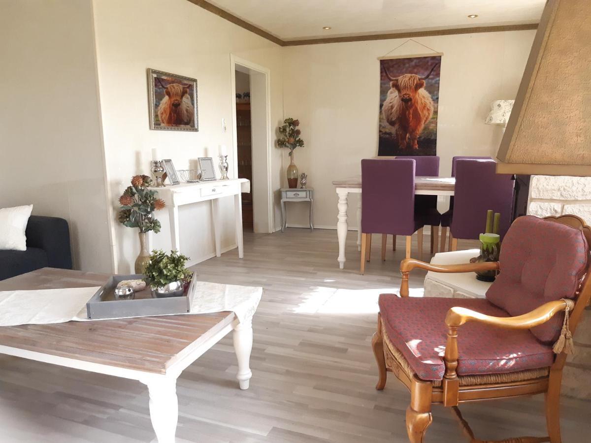 Monteurzimmer Ausma Boen 2 - Vakantiehuis Rust & Ruimte Bunde  ภายนอก รูปภาพ