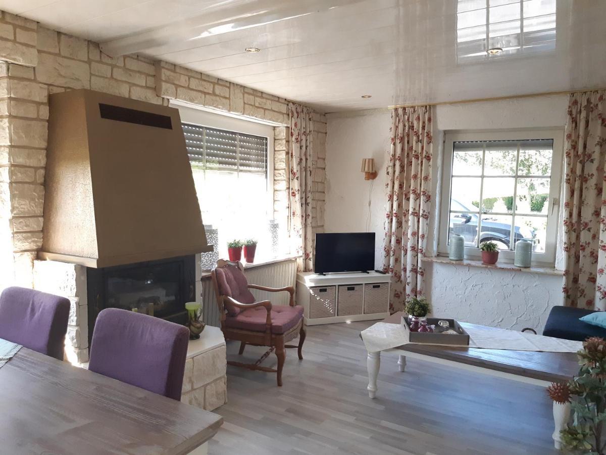 Monteurzimmer Ausma Boen 2 - Vakantiehuis Rust & Ruimte Bunde  ภายนอก รูปภาพ